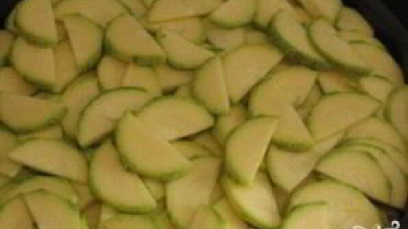 картофель с фаршем и кабачками