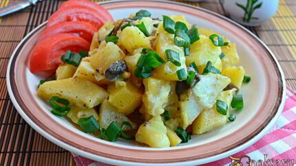 Картофель с грибами и сыром сулугуни в мультиварке