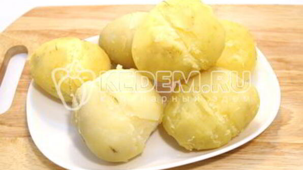 картофель с грибами в духовке