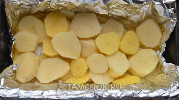 картошка с курицей, сыром и майонезом в духовке