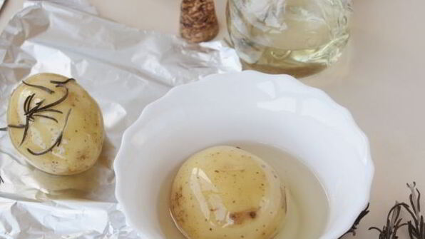 картошка в мундире в фольге в духовке