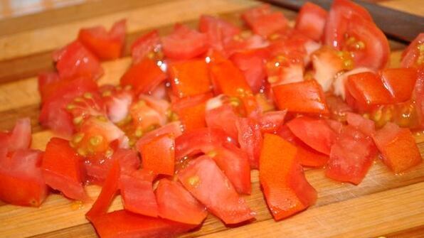 молодой картофель с мясом и овощами