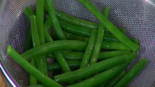 пюре из картофеля и пастернака с кроликом