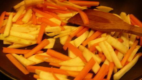 рис с цитрусовыми и фисташками по-индийски