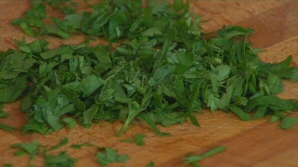 рис с зеленью и орехами