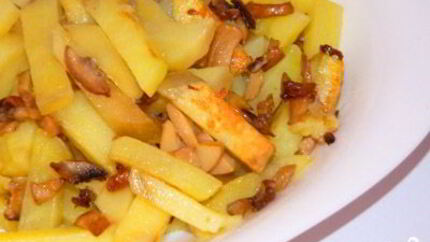 Жареная картошка с шампиньонами