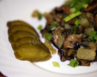Жареный картофель с королевскими шампиньонами