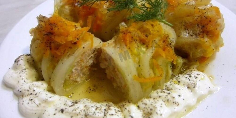 Рецепт голубцов из пекинской капусты в кастрюле