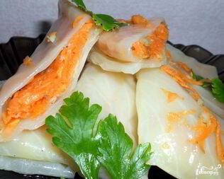 Голубцы с морковкой