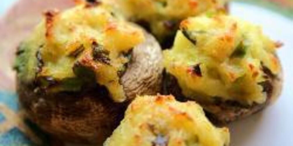 Рецепт грибов, фаршированных картошкой и сыром