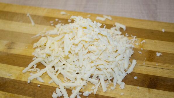 грибы в сметане в духовке запеченные с сыром