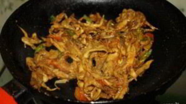 жареные вешенки с луком