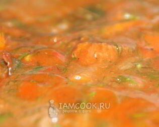 Гуляш из говядины с подливкой