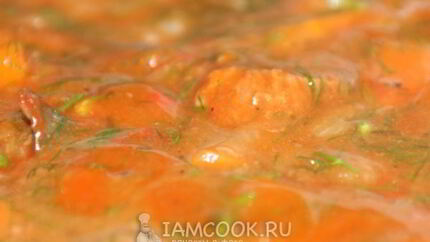 Гуляш из говядины с подливкой