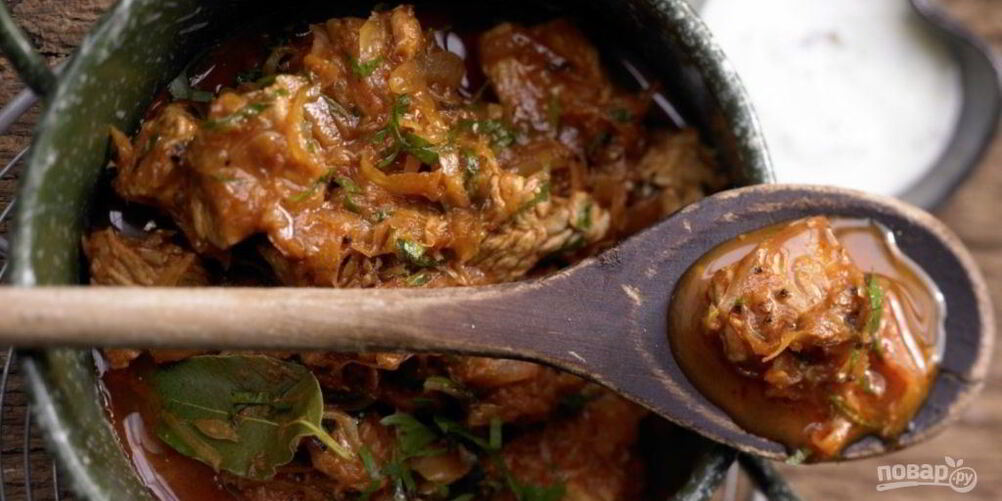 Рецепт гуляша из индейки с подливкой