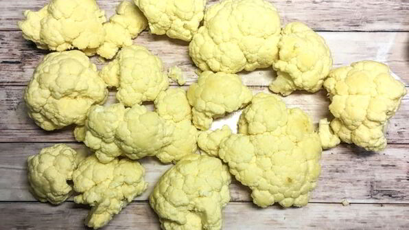 гуляш из курицы с пюре из цветной капусты