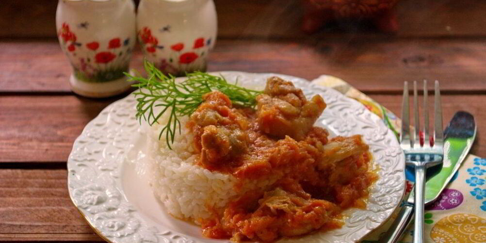 Рецепт гуляша куриного с подливкой