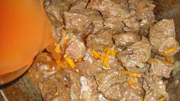 гуляш по-домашнему из говядины