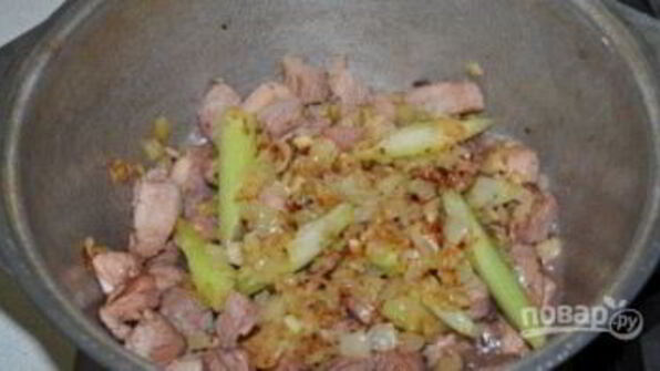 гуляш с красным вином