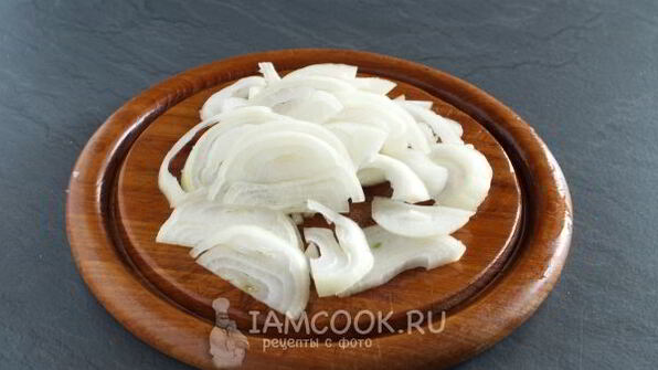 гуляш в хлебе по-чешски