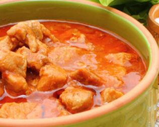Мясной гуляш из свинины