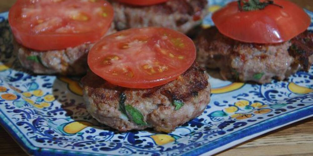Рецепт домашних котлет из ягнятины