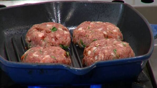 домашние котлеты из ягнятины