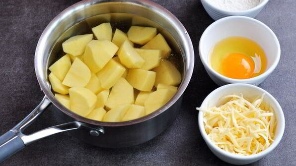 котлеты картофельные с сыром