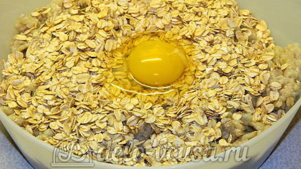 котлеты с овсяными хлопьями