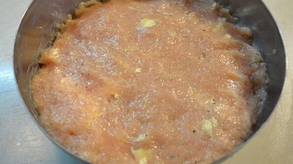 куриные котлеты с грибной начинкой