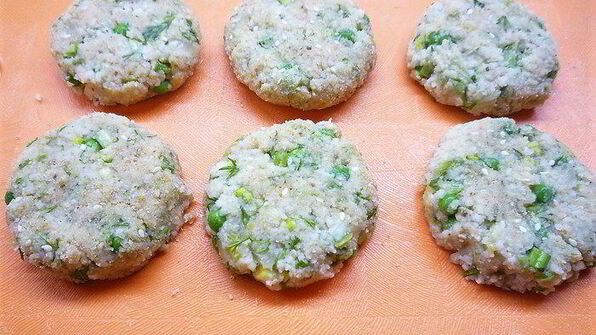 постные котлеты с кускусом