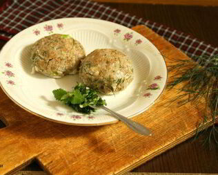 Рыбные котлеты на пару