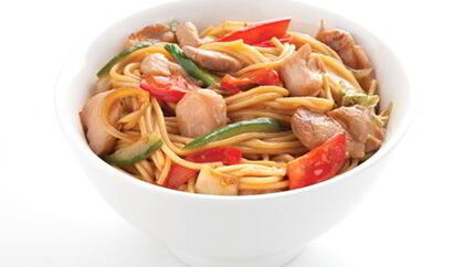 Лапша по-домашнему с курицей