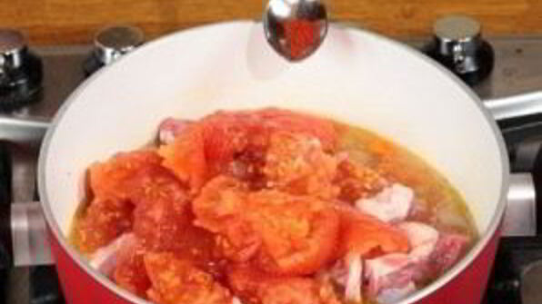 лапша с говядиной и овощами