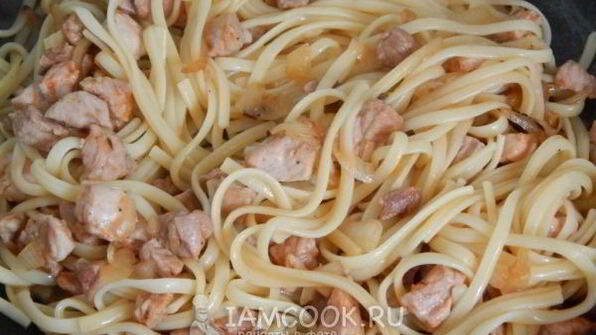 лапша с мясом