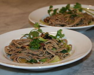 Лапша с шиитаке