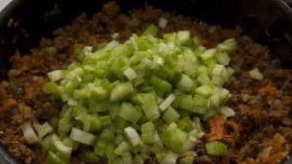 лазанья с фаршем и овощами