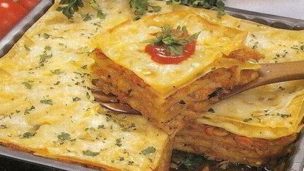 Лазанья с мясным фаршем и капустой