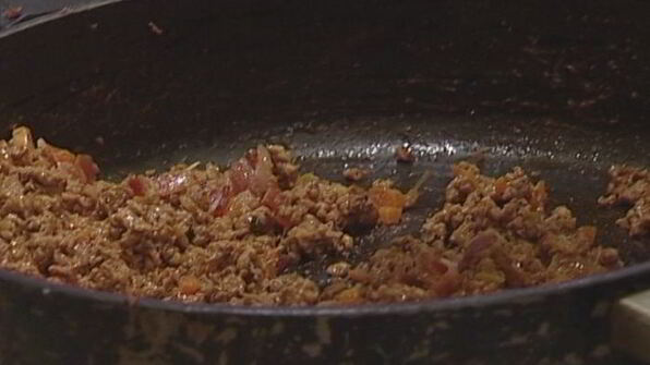 лазанья с соусом бешамель