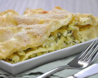 Лазанья с цукини и козьим сыром