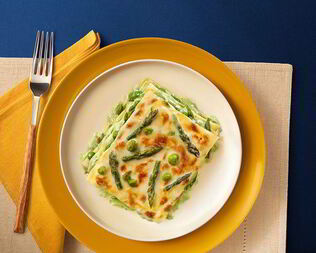 Лазанья Верди со спаржей и песто Дженовезе