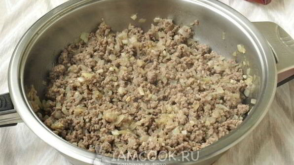 каннелони под соусом бешамель