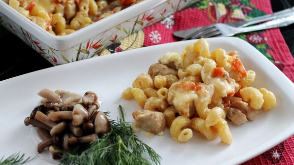 макароны с курицей в духовке запеченные