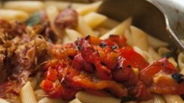 паста с беконом и помидорами