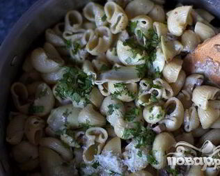 Паста с грибами и артишоками