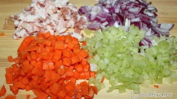 спагетти болоньезе