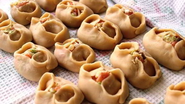 манты с семгой и шафраном