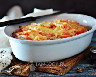 Мясо по-французски с грибами и помидорами