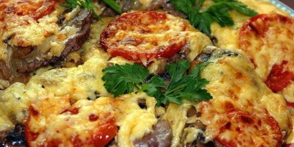 Рецепт мяса по-французски с помидорами