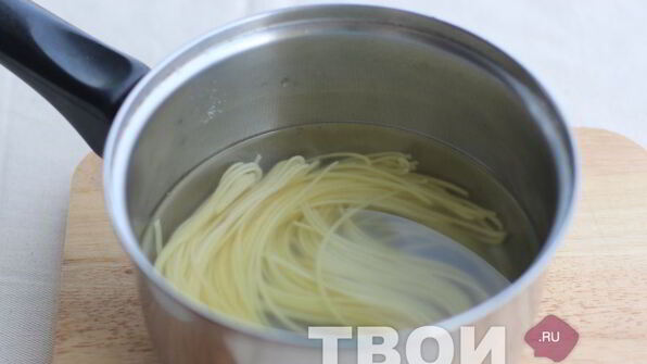 ароматная свинина с лапшой